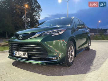 Авто Toyota Sienna 2021 № 7947643