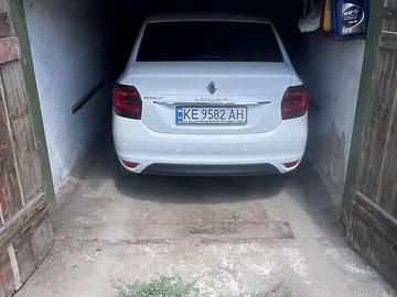 Авто Renault Logan 2017 № 7948040