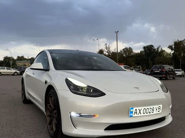 Авто Tesla Model 3 2022 № 7948484