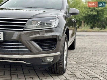 Авто Volkswagen Touareg 2016 № 7948489