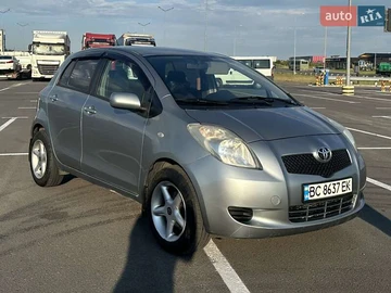 Авто Toyota Yaris 2008 № 7948546