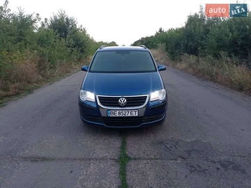 Авто Volkswagen Touran 2007 № 7948775