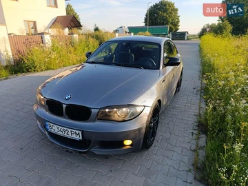 Авто BMW 1 Series 2010 № 7948971