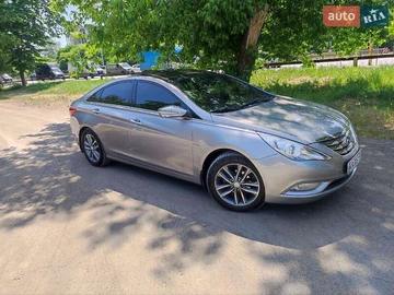 Авто Hyundai Sonata 2010 № 7948974