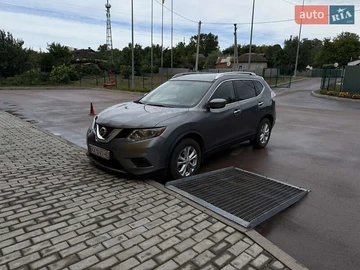 Авто Nissan Rogue 2016 № 7949022