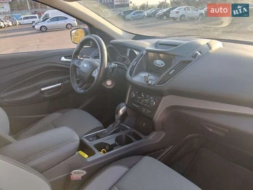 Авто Ford Escape 2018 № 7949042
