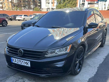 Авто Volkswagen Passat 2017 № 7949071