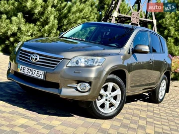 Авто Toyota Rav4 2011 № 7949325