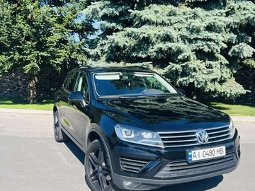 Авто Volkswagen Touareg 2016 № 7949427