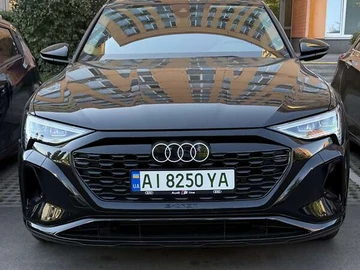 Авто Audi Q8 E-Tron 2023 № 7949445