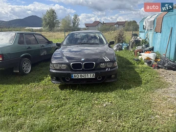 Авто BMW 5 Series 2002 № 7949607