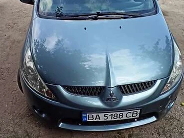 Авто Mitsubishi Grandis 2007 № 7949700