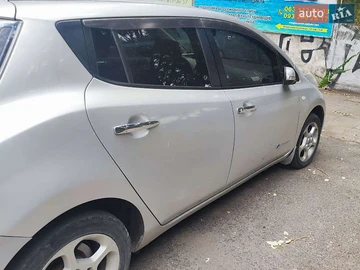 Авто Nissan Leaf 2011 № 7949741