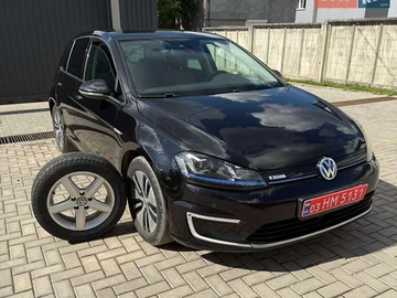 Авто Volkswagen E-Golf 2015 № 7949841