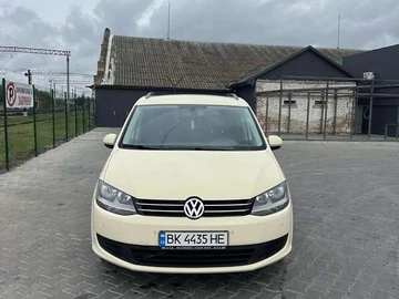 Авто Volkswagen Sharan 2011 № 7950147