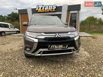 Авто Mitsubishi Outlander 2021 № 7950482