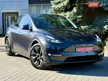 Авто Tesla Model Y 2024 № 7950520