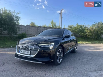 Авто Audi E-Tron Sportback 2020 № 7950638
