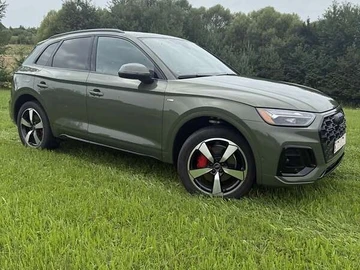 Авто Audi Q5 2023 № 7950648
