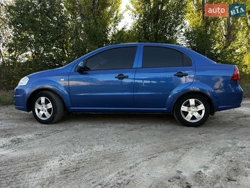 Авто Chevrolet Aveo 2008 № 7950925