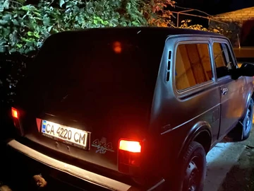 Авто ВАЗ 21214 4X4 2010 № 7950929