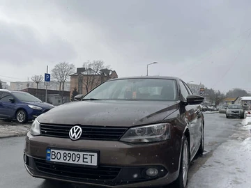Авто Volkswagen Jetta 2012 № 7951046