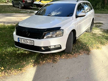Авто Volkswagen Passat 2011 № 7951063