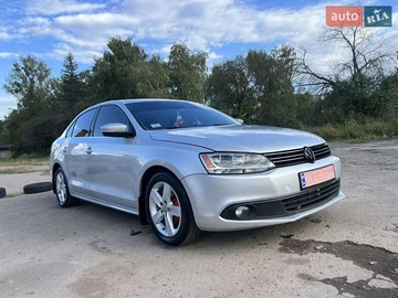 Авто Volkswagen Jetta 2014 № 7951084