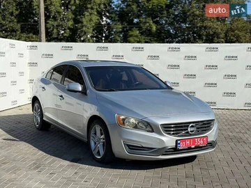 Авто Volvo S60 2015 № 7951094