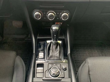 Авто Mazda 3 2017 № 7951328