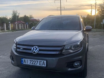 Авто Volkswagen Tiguan 2014 № 7951524