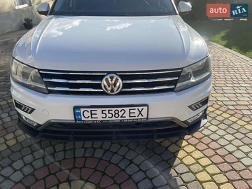 Авто Volkswagen Tiguan 2018 № 7951870