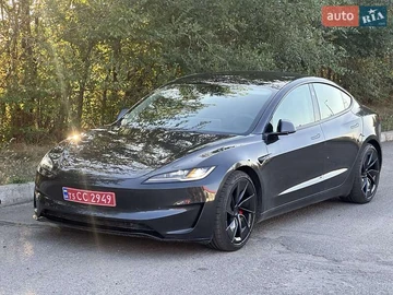 Авто Tesla Model 3 2024 № 7951925