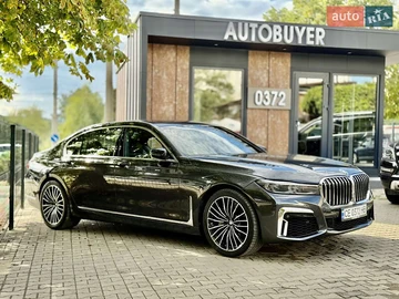Авто BMW 7 Series 2019 № 7951931