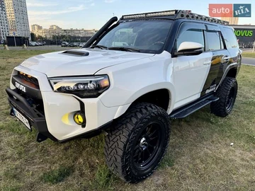Авто Toyota 4Runner 2017 № 7951934
