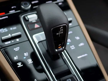 Авто Porsche Cayenne 2021 № 7951944