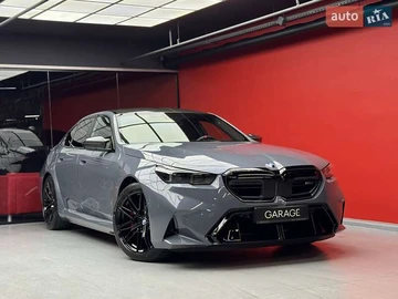 Авто BMW M5 2025 № 7951950