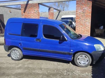 Авто Peugeot Partner 2004 № 7952067