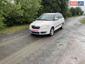 Авто Skoda Fabia 2009 № 7952314