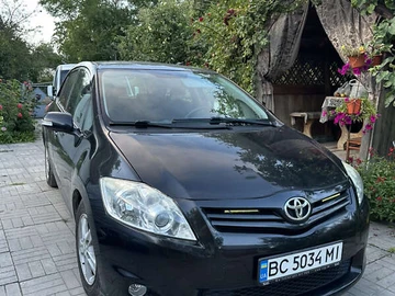 Авто Toyota Auris 2011 № 7952537