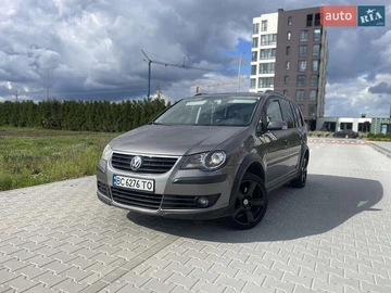 Авто Volkswagen Touran 2008 № 7952705