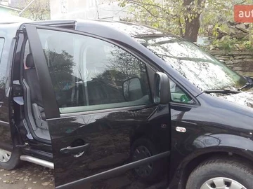 Авто Volkswagen Caddy 2009 № 7952706