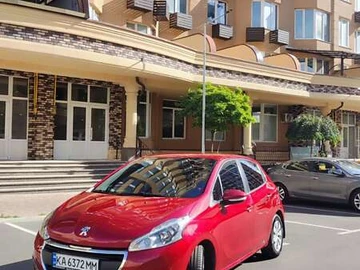 Авто Peugeot 208 2015 № 7952712