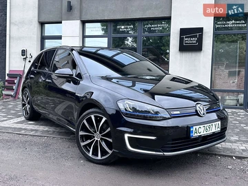 Авто Volkswagen E-Golf 2015 № 7952745