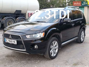 Авто Mitsubishi Outlander Xl 2010 № 7952767