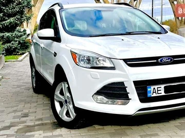 Авто Ford Escape 2014 № 7952870