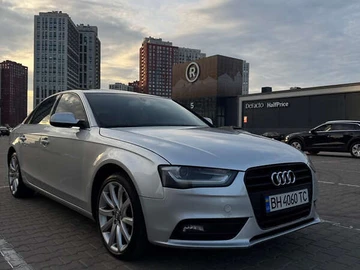Авто Audi A4 2012 № 7952892
