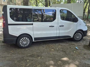 Авто Renault Trafic 2016 № 7953005