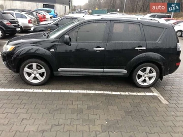 Авто Mitsubishi Outlander Xl 2008 № 7953080
