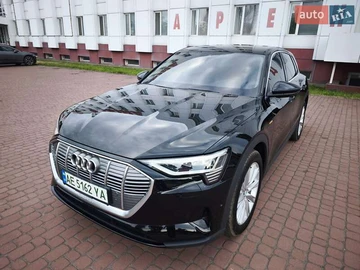 Авто Audi E-Tron 2019 № 7953138